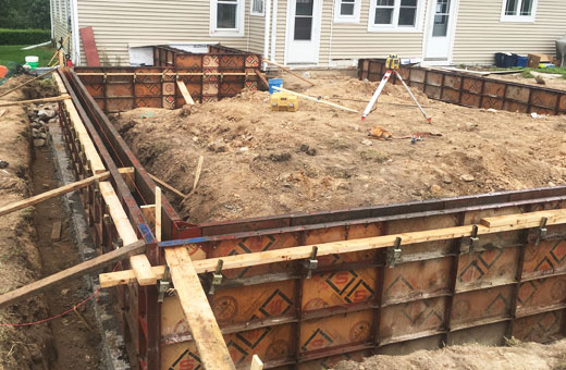 Concrete Contractor Green Bay WI Foundation Walls for Residential